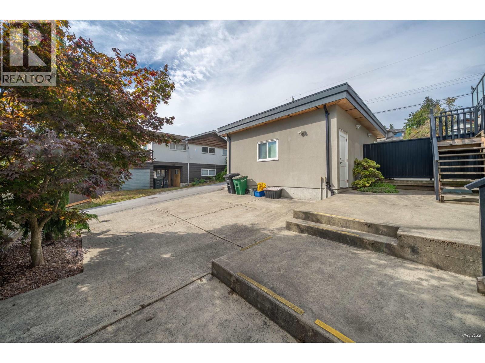 8227 Royal Oak Avenue, Burnaby, British Columbia  V5J 4L1 - Photo 38 - R3162382