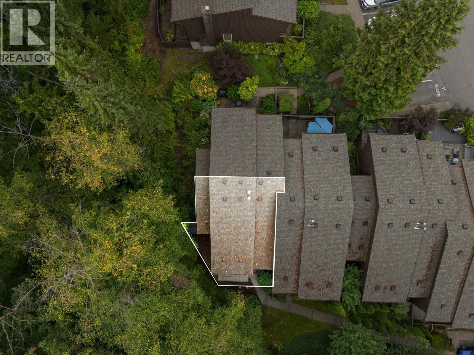 1828 Purcell Way, North Vancouver, British Columbia  V7J 3K3 - Photo 10 - R3162393