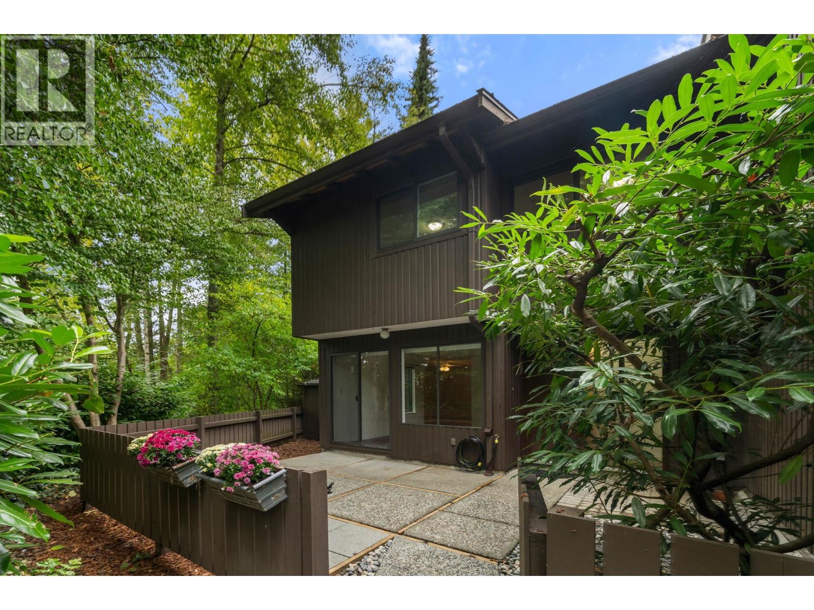 1828 Purcell Way, North Vancouver, British Columbia  V7J 3K3 - Photo 40 - R3162393