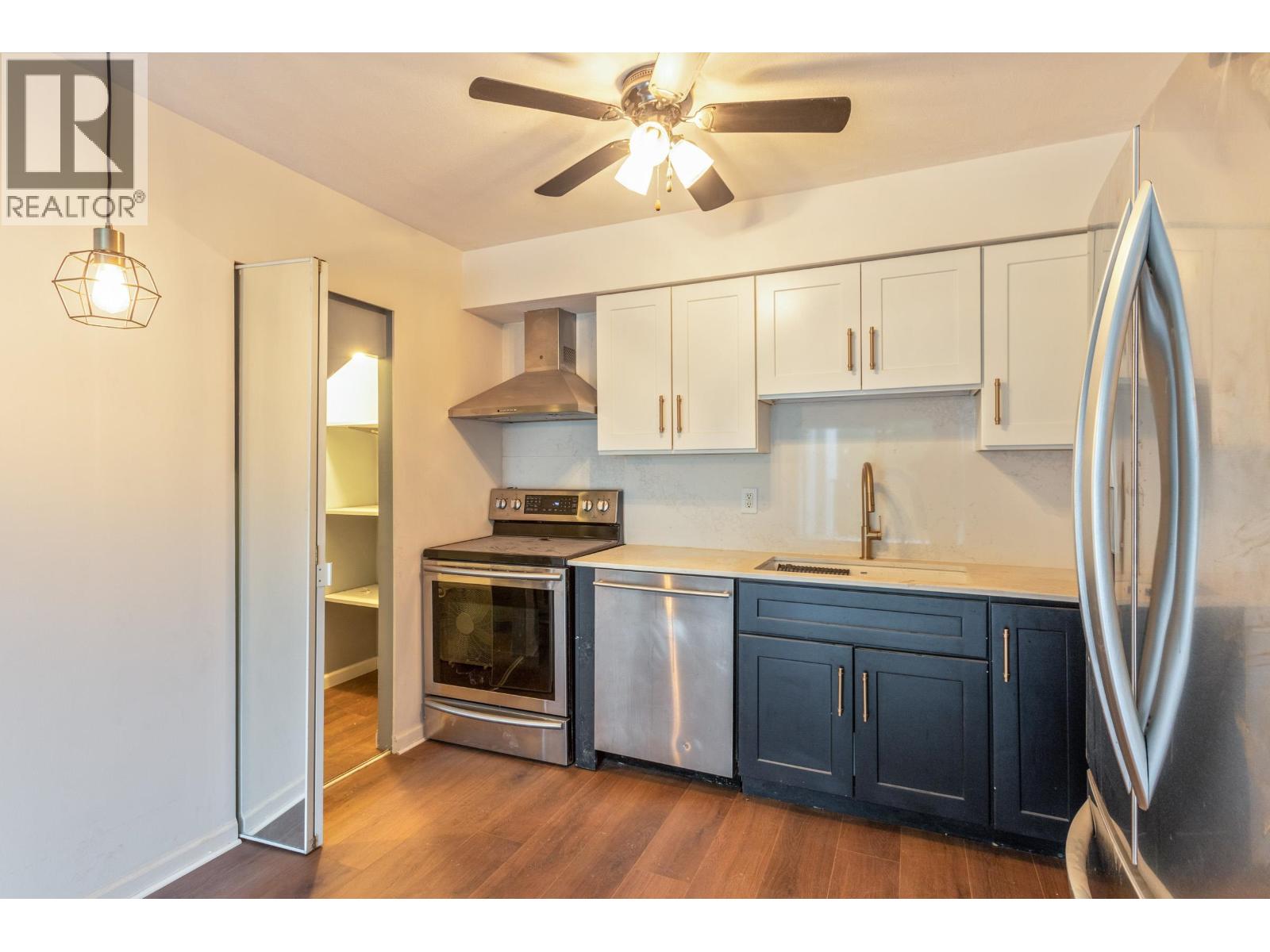 202 836 Twelfth Street, New Westminster, British Columbia  V3M 4K3 - Photo 11 - R3162399
