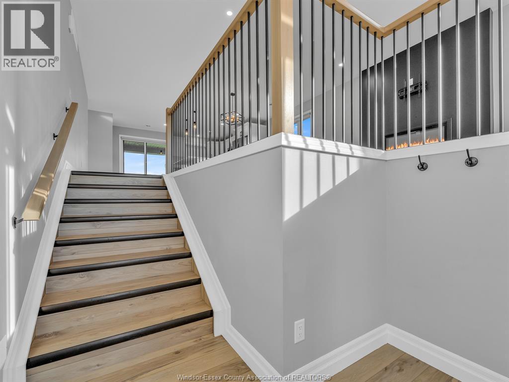 54 Redwood, Cottam, Ontario  N0R 1B0 - Photo 11 - 26021903