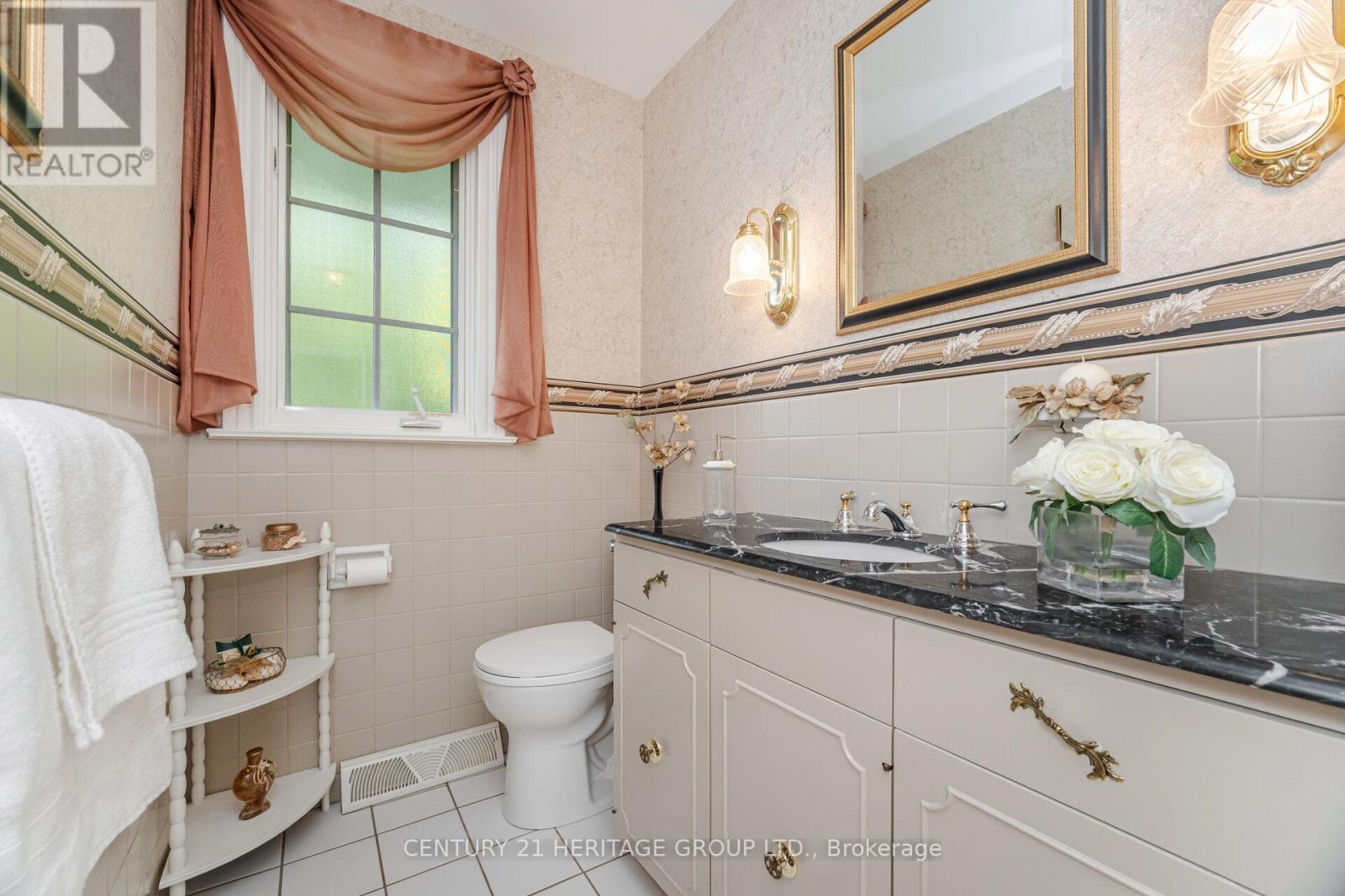 22 Poplar Drive, Richmond Hill, Ontario  L4E 2X6 - Photo 27 - N13756172