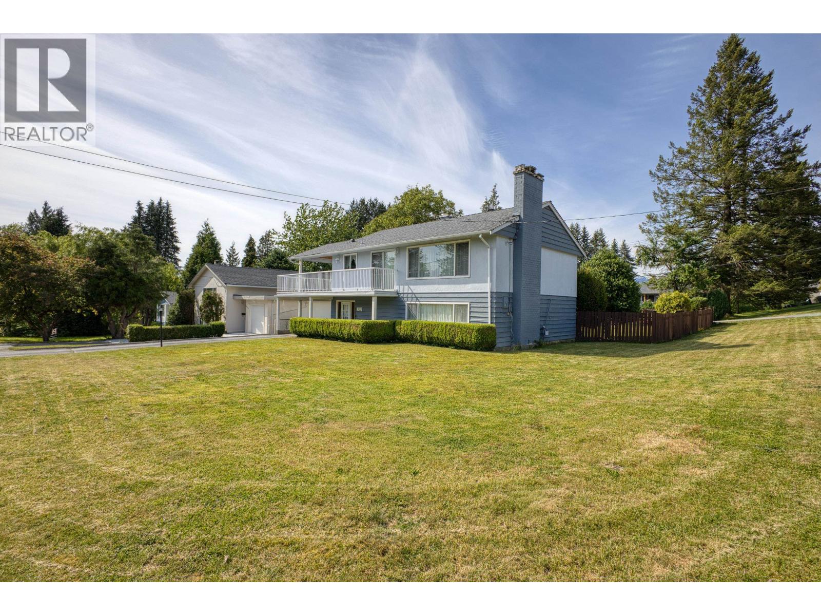 929 Grover Avenue, Coquitlam, British Columbia  V3J 3E4 - Photo 3 - R3162363