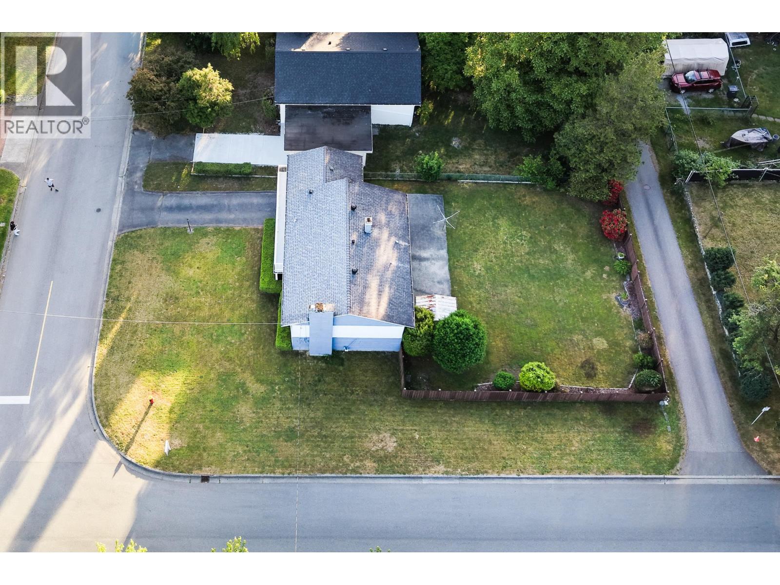 929 Grover Avenue, Coquitlam, British Columbia  V3J 3E4 - Photo 5 - R3162363