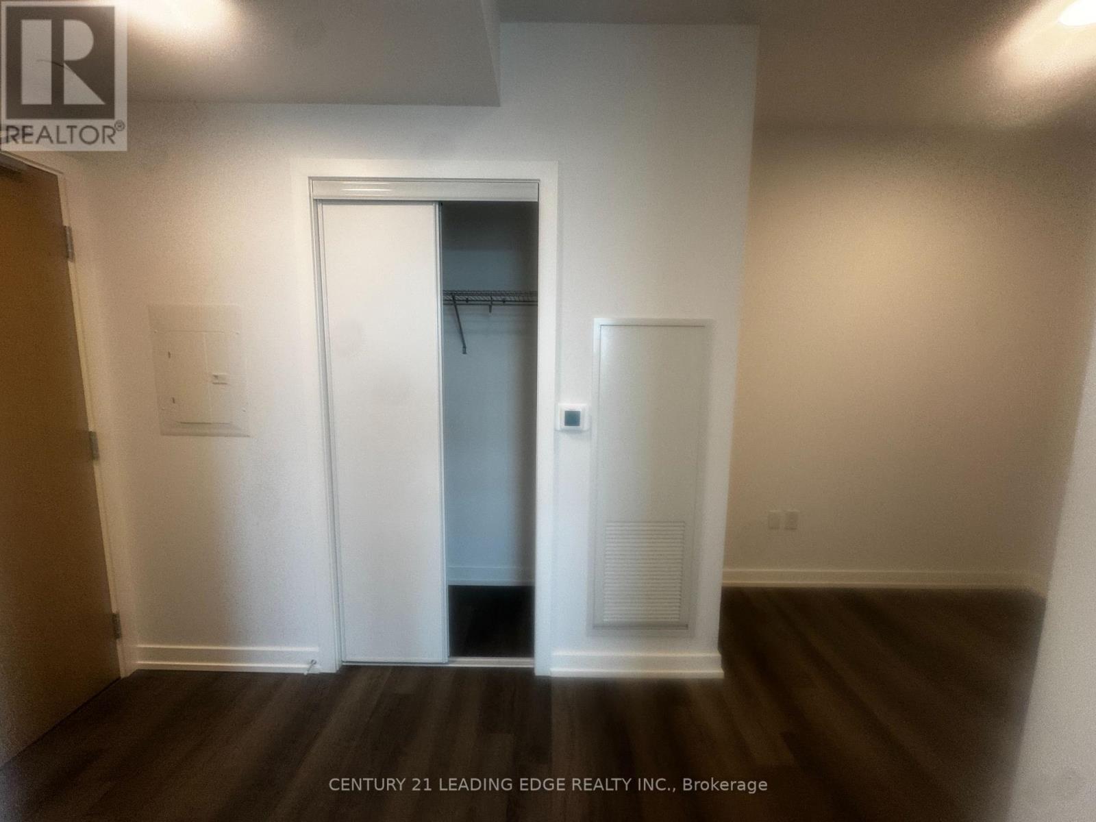 1701 - 21 Meadowdale Road, Vaughan, Ontario  L4K 0H6 - Photo 5 - N13756206