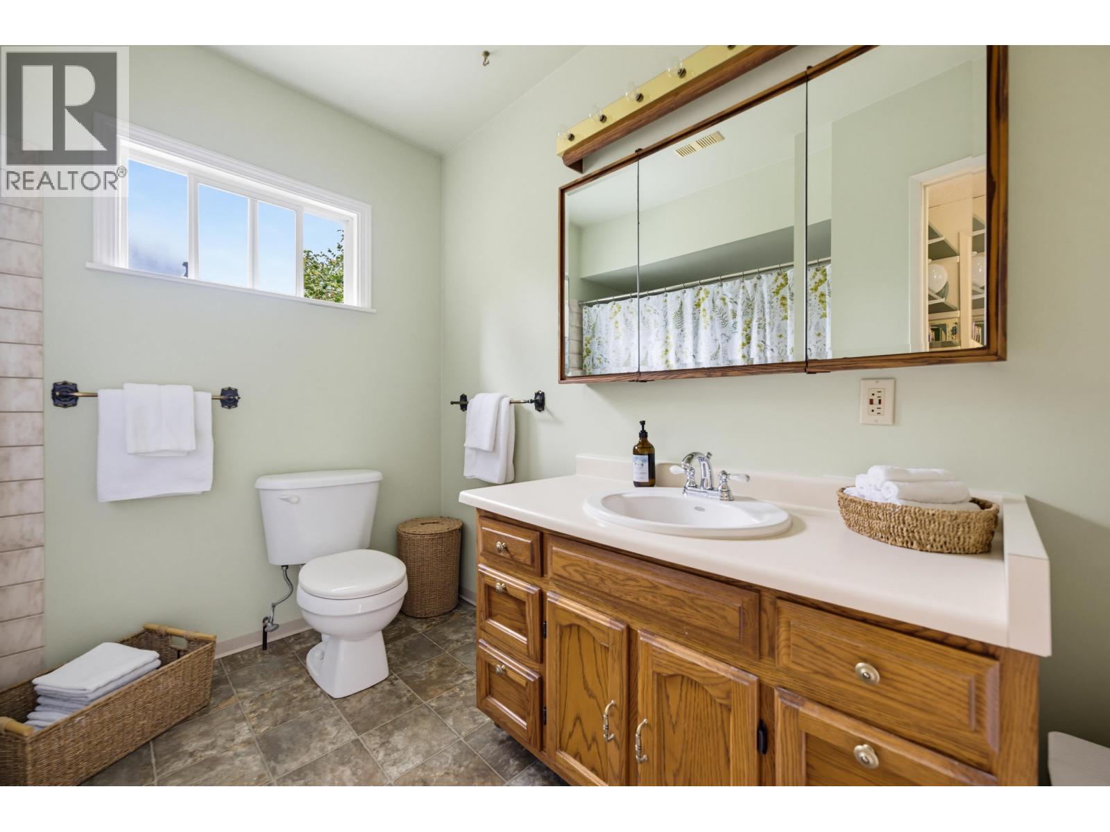 4672 47a Street, Delta, British Columbia  V4K 2P2 - Photo 24 - R3162371