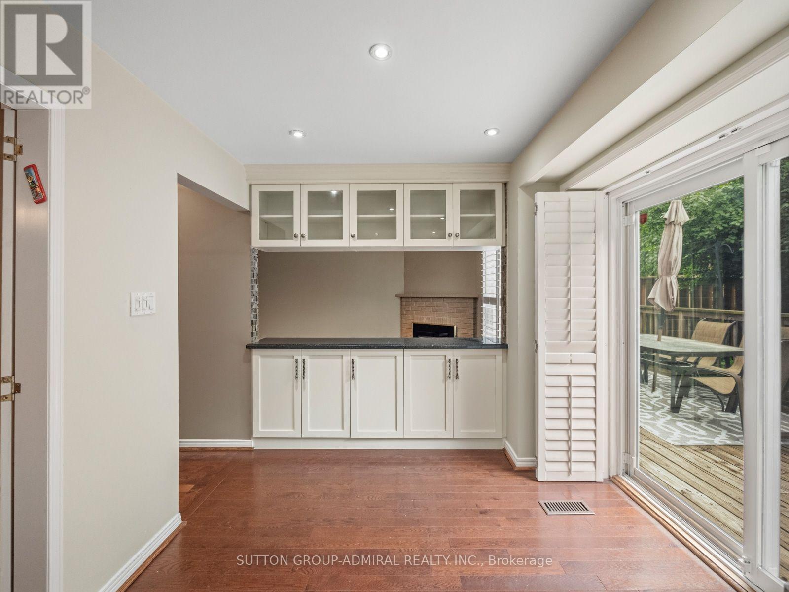 19 Jessica Gardens, Vaughan, Ontario  L4J 3G1 - Photo 12 - N13756252
