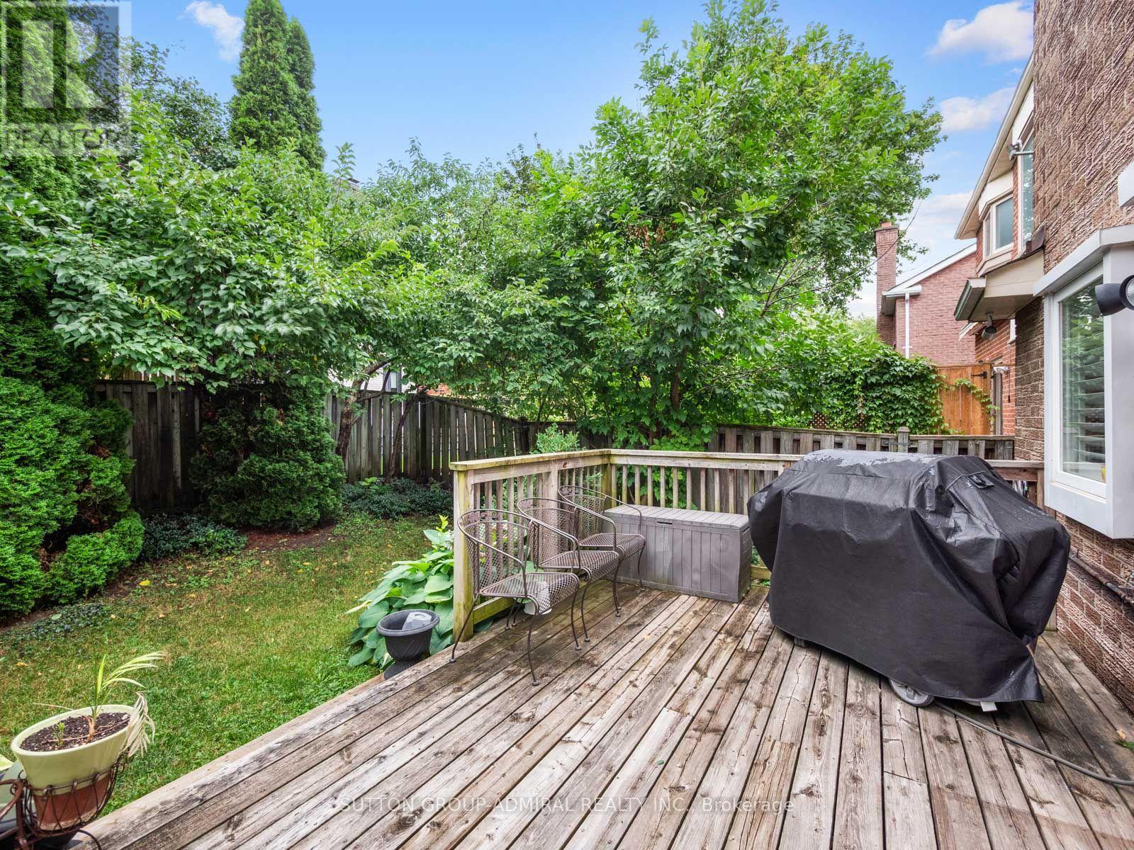 19 Jessica Gardens, Vaughan, Ontario  L4J 3G1 - Photo 37 - N13756252