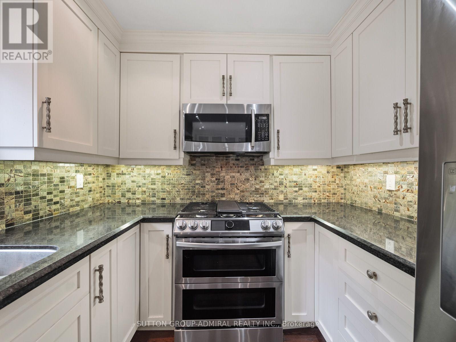19 Jessica Gardens, Vaughan, Ontario  L4J 3G1 - Photo 8 - N13756252