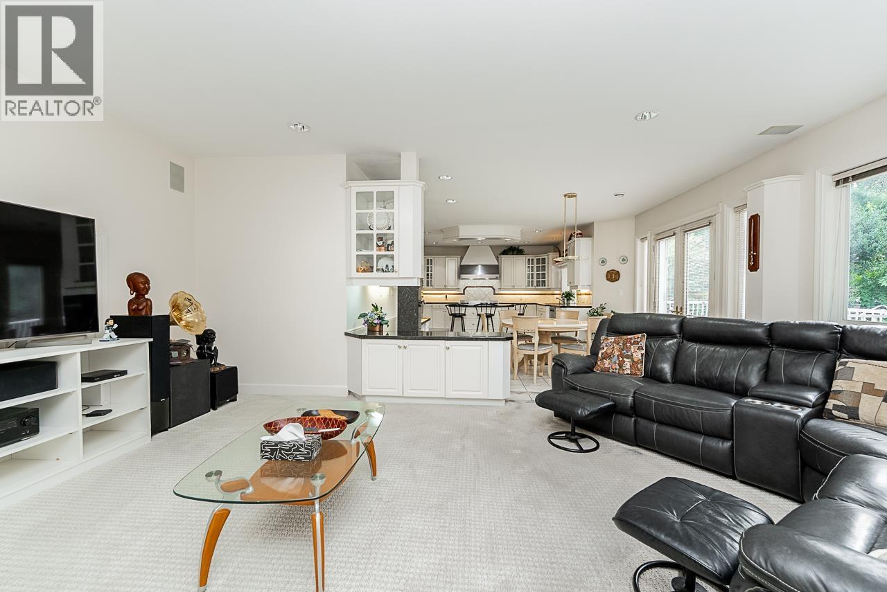 8108 Westlake Street, Burnaby, British Columbia  V5A 2B4 - Photo 10 - R3162396