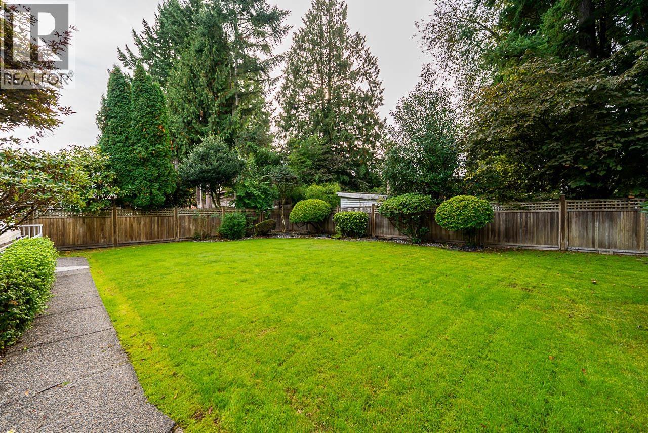 8108 Westlake Street, Burnaby, British Columbia  V5A 2B4 - Photo 37 - R3162396