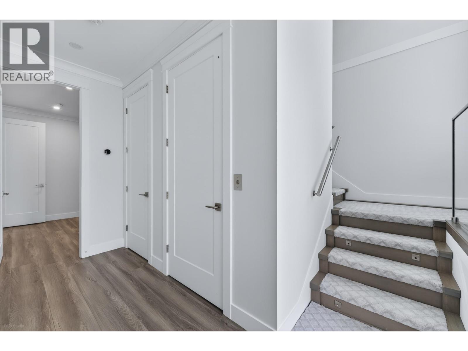 4471 Windjammer Drive, Richmond, British Columbia  V7E 4L7 - Photo 4 - R3162404