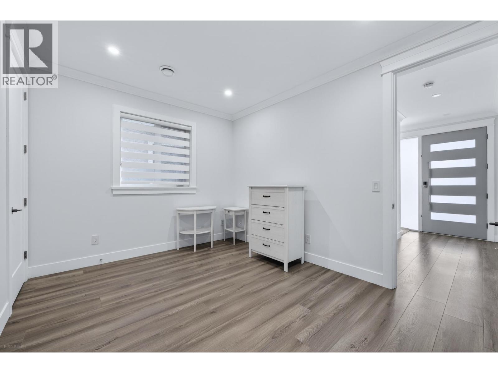 4471 Windjammer Drive, Richmond, British Columbia  V7E 4L7 - Photo 5 - R3162404