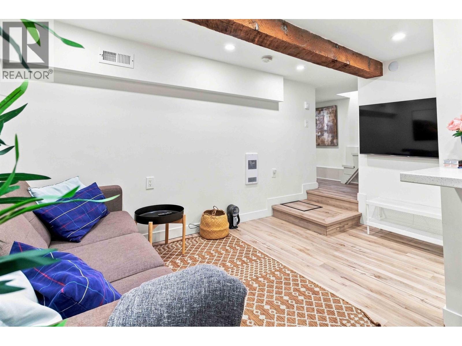 2764 Dundas Street, Vancouver, British Columbia  V5K 1R2 - Photo 26 - R3162415