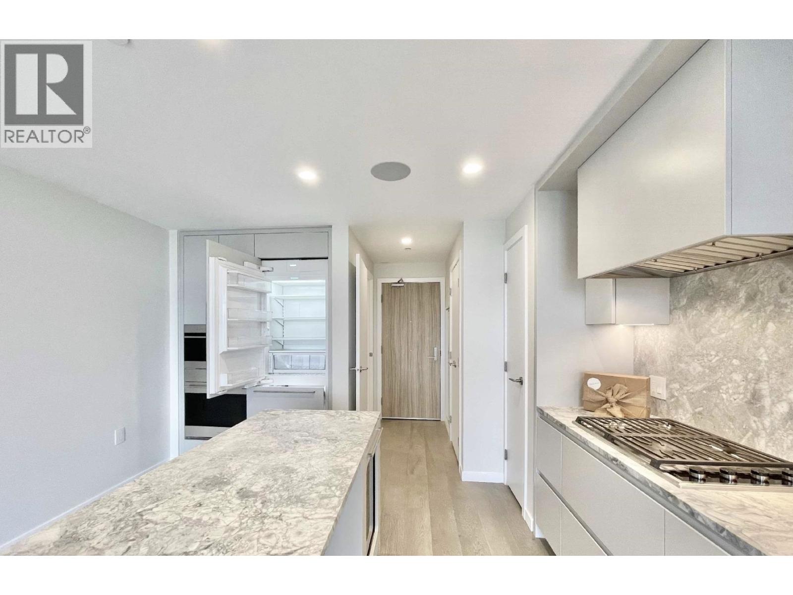 1402 7433 Cambie Street, Vancouver, British Columbia  V6P 0J8 - Photo 2 - R3162414