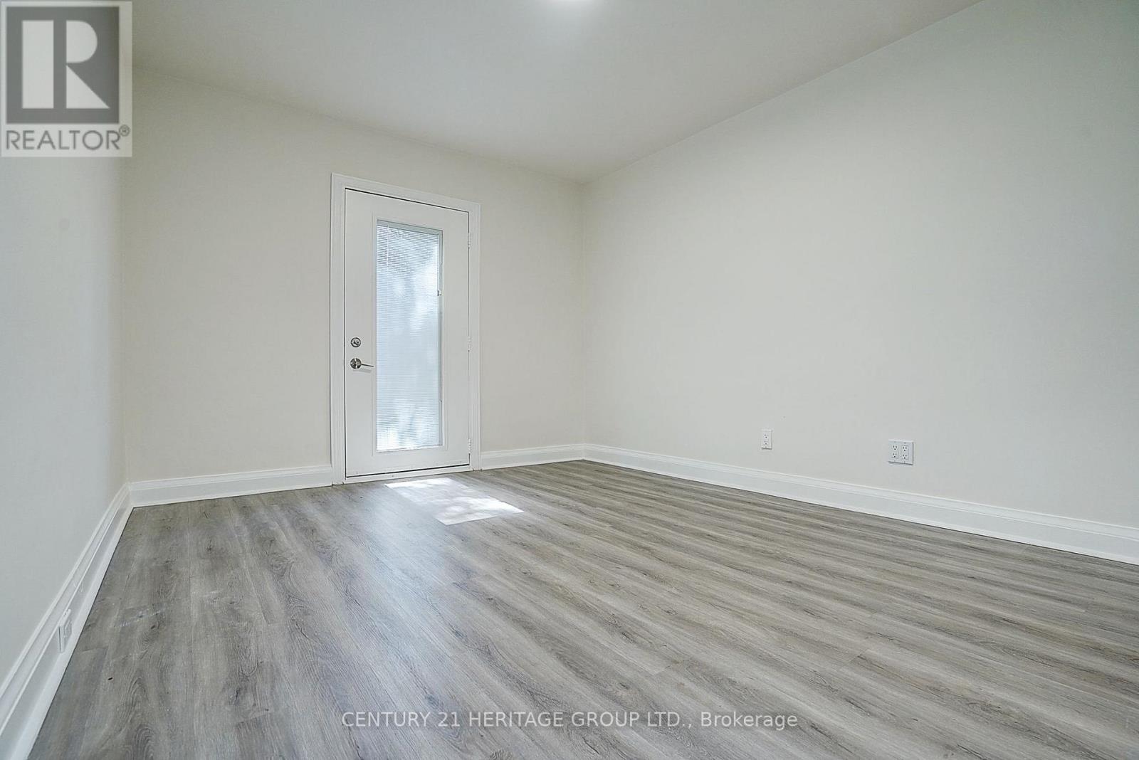 441 Rimilton Avenue, Toronto, Ontario  M8W 2G7 - Photo 26 - W13756130