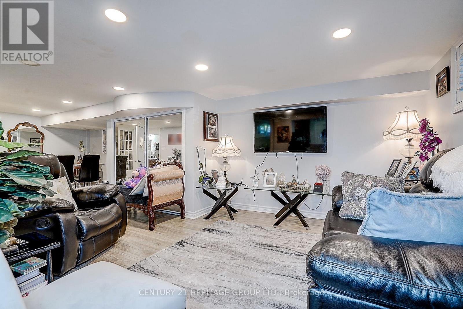 441 Rimilton Avenue, Toronto, Ontario  M8W 2G7 - Photo 31 - W13756130