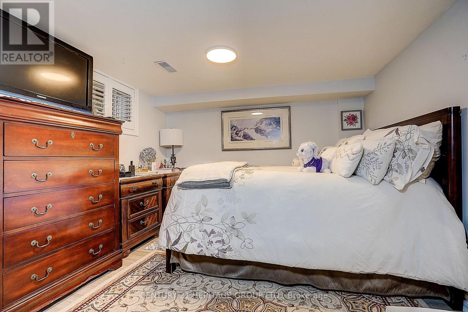 441 Rimilton Avenue, Toronto, Ontario  M8W 2G7 - Photo 40 - W13756130
