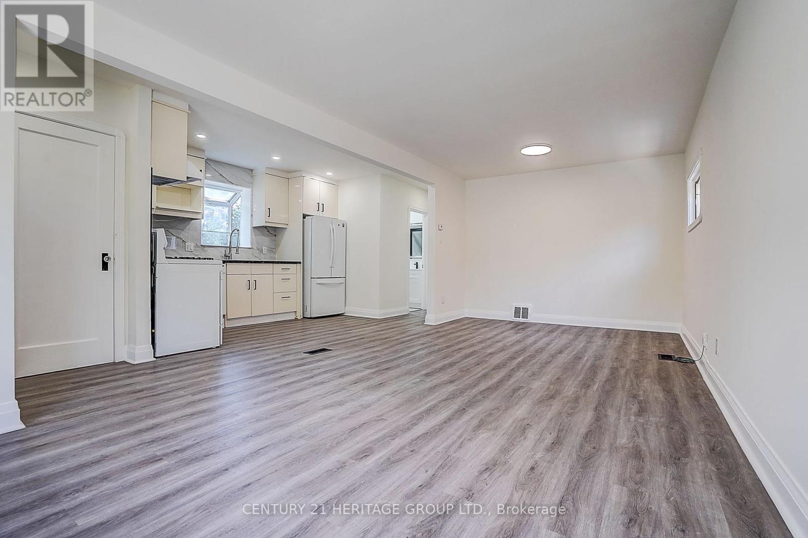 441 Rimilton Avenue, Toronto, Ontario  M8W 2G7 - Photo 22 - W13756132