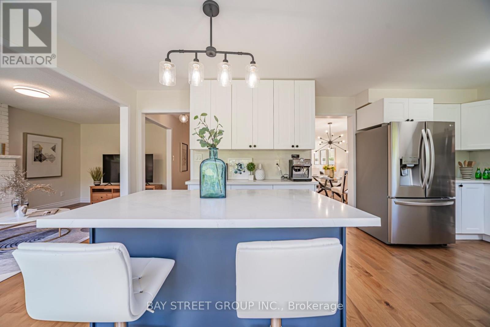 29 Roslo Court, Oakville (Cp College Park), Ontario  L6H 4S1 - Photo 18 - W13756234