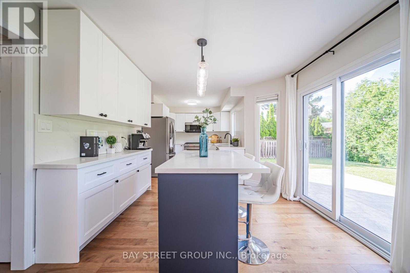 29 Roslo Court, Oakville (Cp College Park), Ontario  L6H 4S1 - Photo 20 - W13756234