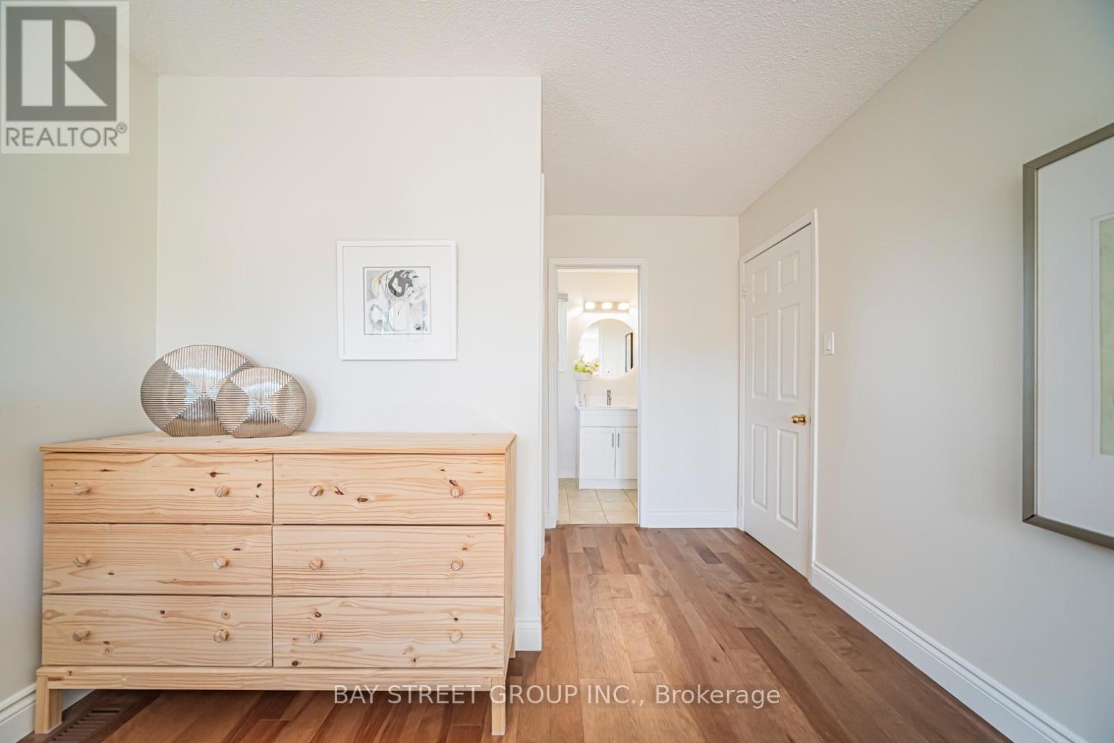 29 Roslo Court, Oakville (Cp College Park), Ontario  L6H 4S1 - Photo 35 - W13756234
