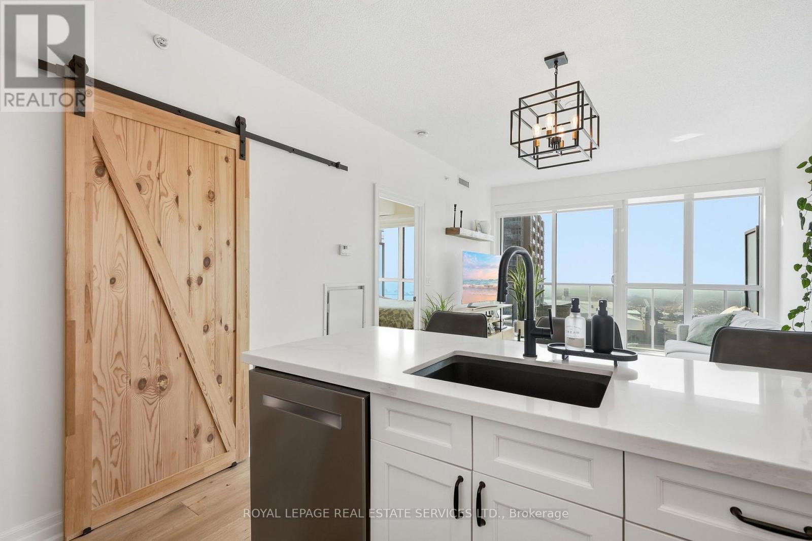 1607 - 150 East Liberty Street, Toronto, Ontario  M6K 3R5 - Photo 14 - C13753552