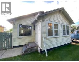 814 12 Street N, Lethbridge, Alberta