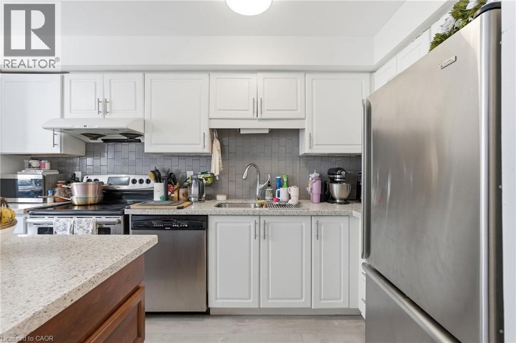 51 Mount Dennis Drive, Toronto, Ontario  M6M 5H5 - Photo 13 - 40860145