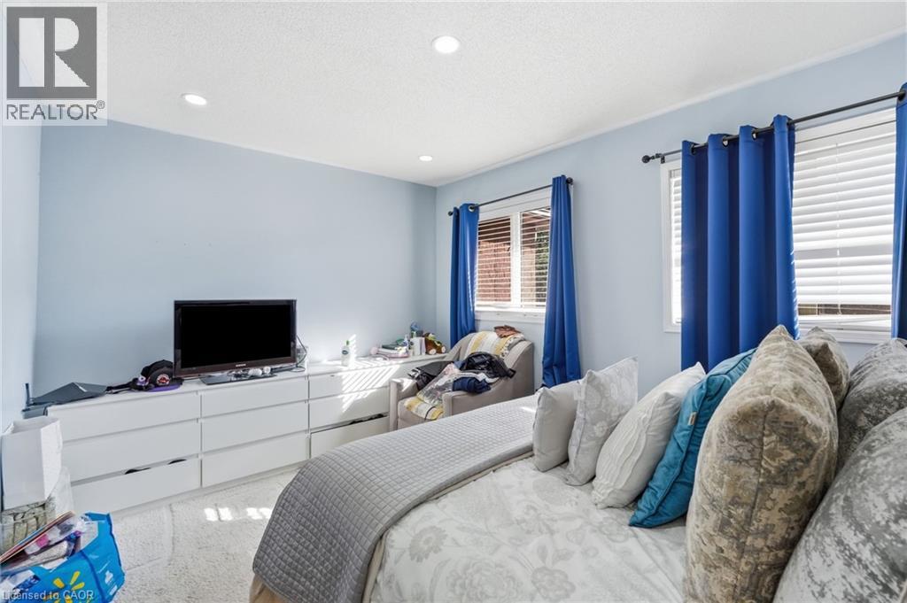 51 Mount Dennis Drive, Toronto, Ontario  M6M 5H5 - Photo 22 - 40860145
