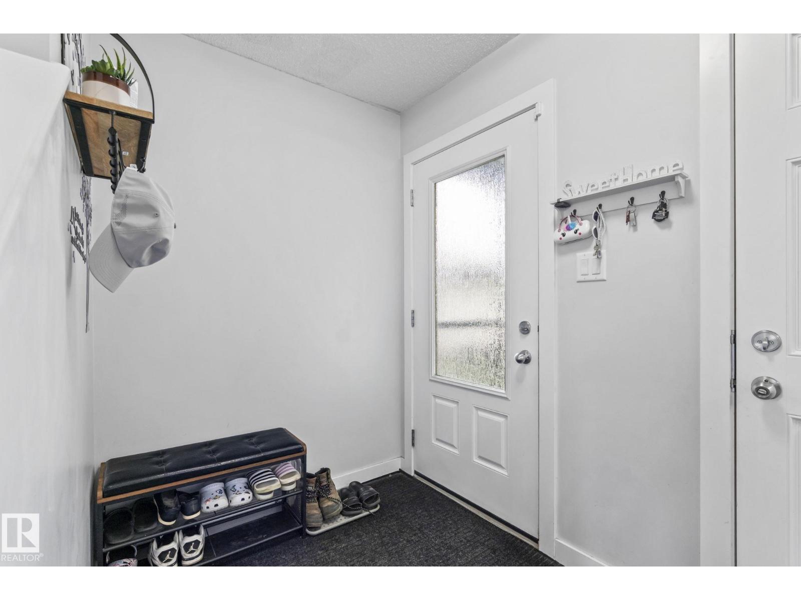 1711 27 St NW, Edmonton, Alberta  T6T 2G6 - Photo 6 - E4507558