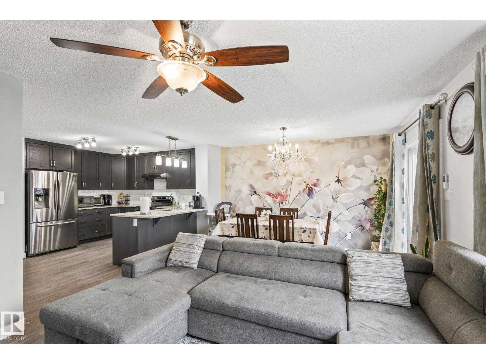 1711 27 St NW, Edmonton, Alberta  T6T 2G6 - Photo 9 - E4507558