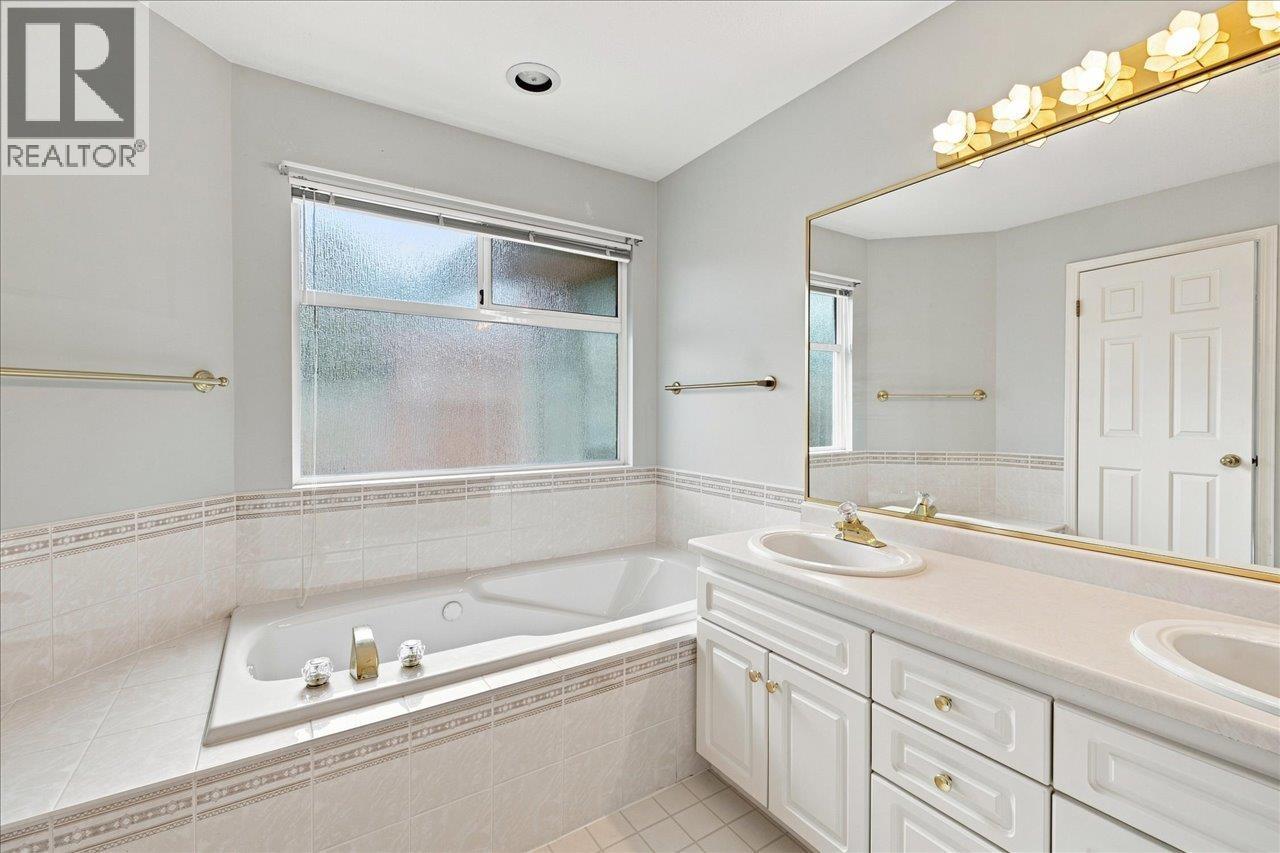 5328 Windjammer Road, Delta, British Columbia  V4K 5A6 - Photo 24 - R3162395