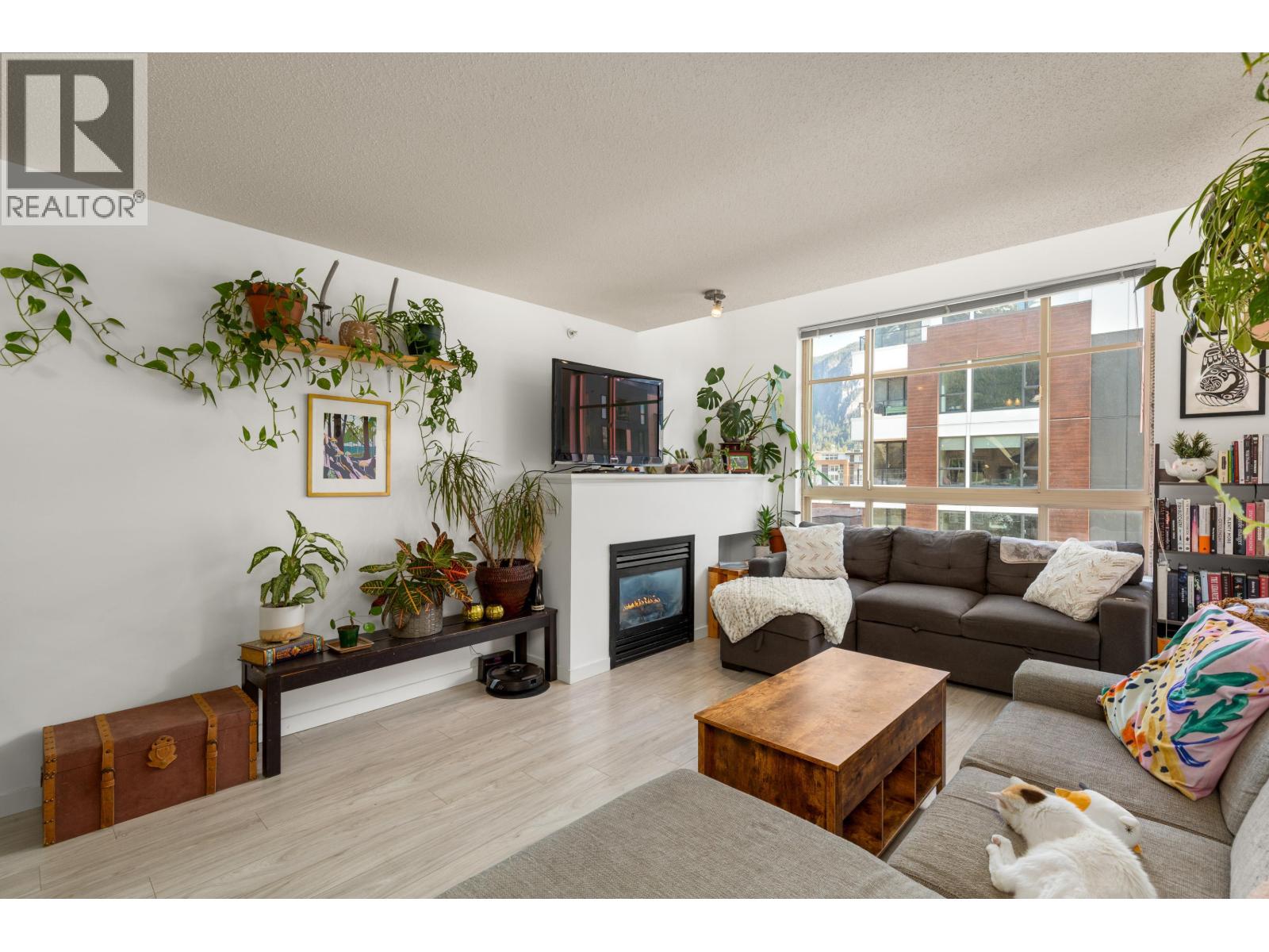 313 38003 SECOND AVENUE, squamish, British Columbia