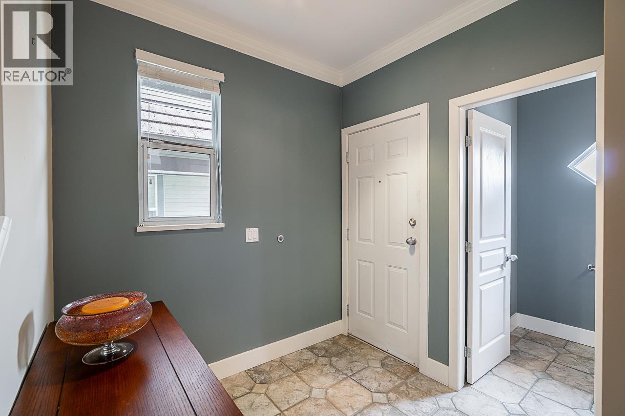 44 1486 Johnson Street, Coquitlam, British Columbia  V3E 3J9 - Photo 2 - R3162288