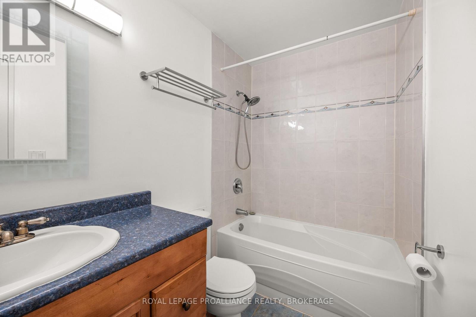 112 - 17 Eldon Hall Place, Kingston, Ontario  K7M 7H5 - Photo 21 - X13754746