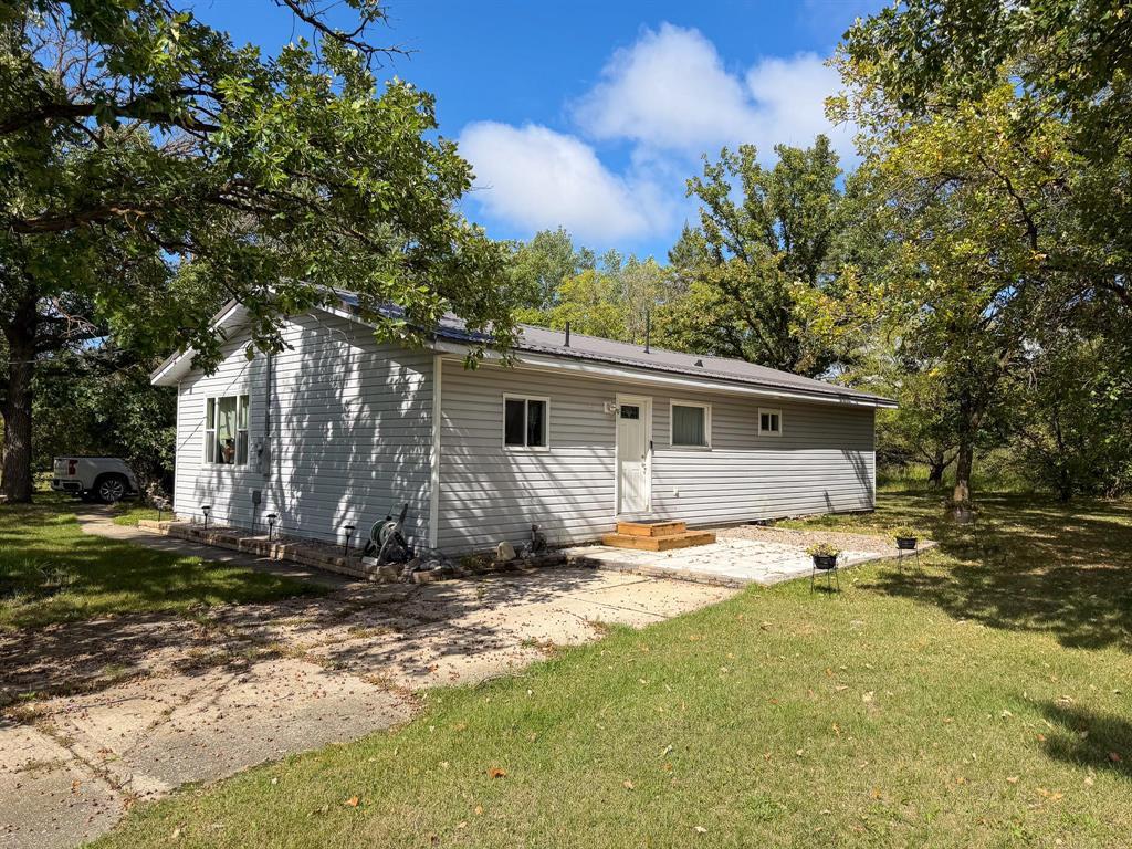 42159 Dawson Road, Richer, Manitoba  R0E 1S0 - Photo 1 - 202622512