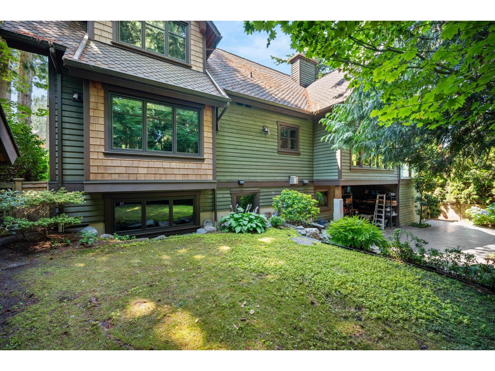 2650 Dogwood Drive, Surrey, British Columbia  V4A 3K5 - Photo 38 - R3161994