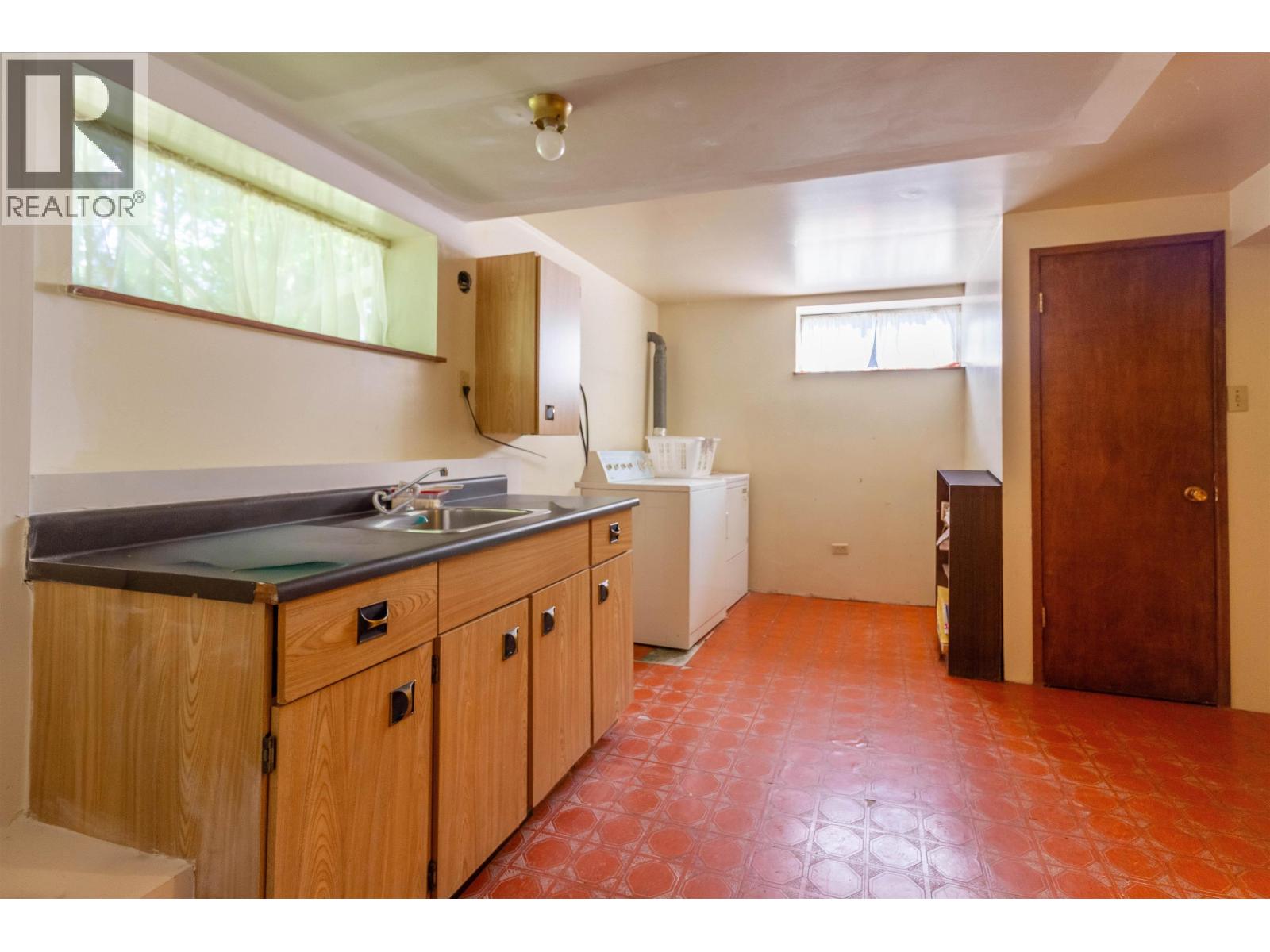 446 Northcliffe Crescent, Burnaby, British Columbia  V5A 1A1 - Photo 31 - R3162426