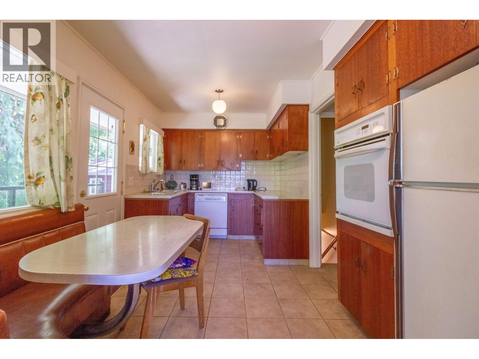 446 Northcliffe Crescent, Burnaby, British Columbia  V5A 1A1 - Photo 17 - R3162426