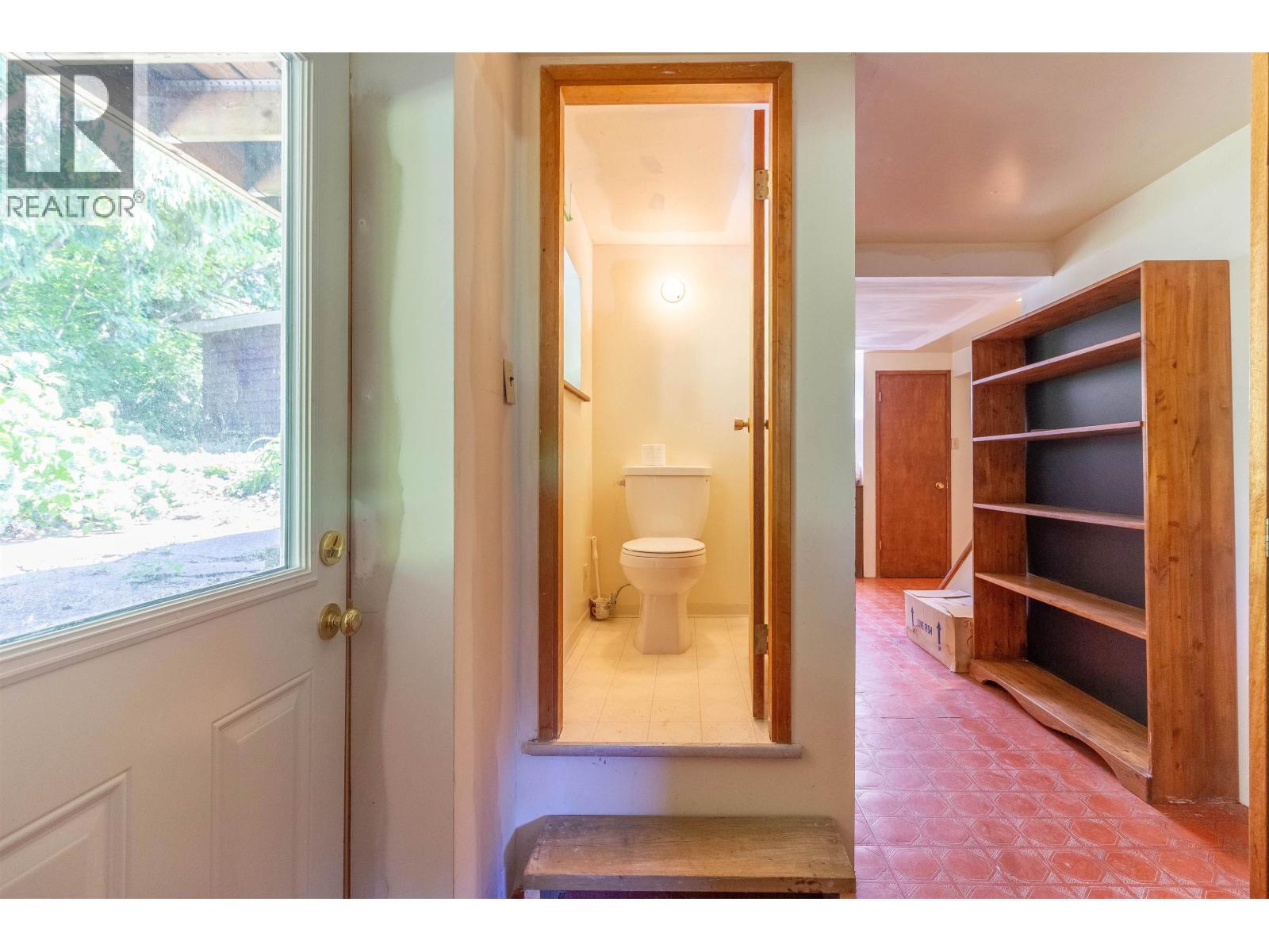 446 Northcliffe Crescent, Burnaby, British Columbia  V5A 1A1 - Photo 29 - R3162426