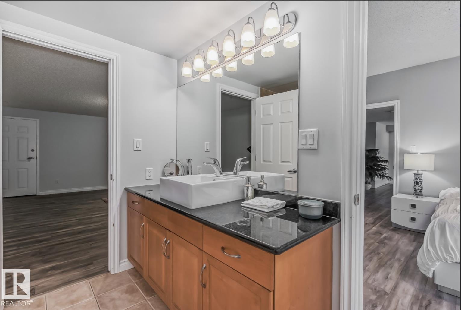 10108 125 St NW, Edmonton, Alberta  T5N 4B6 - Photo 10 - E4507561