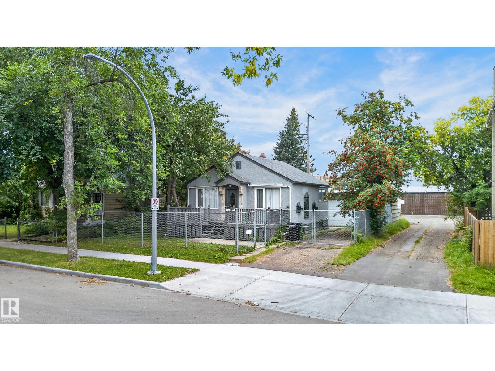 9317 112 Av NW, Edmonton, Alberta  T5G 0G5 - Photo 37 - E4507563