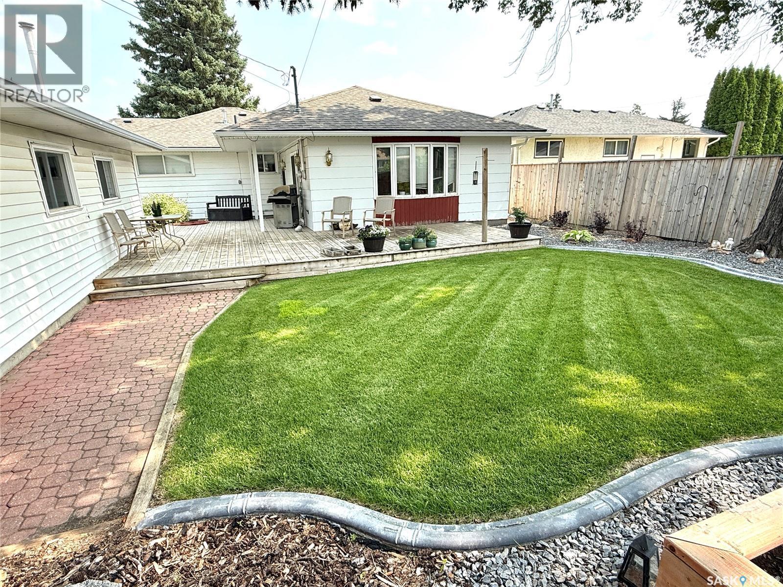 1711 93rd Street, North Battleford, Saskatchewan  S9A 0C7 - Photo 6 - SK047739
