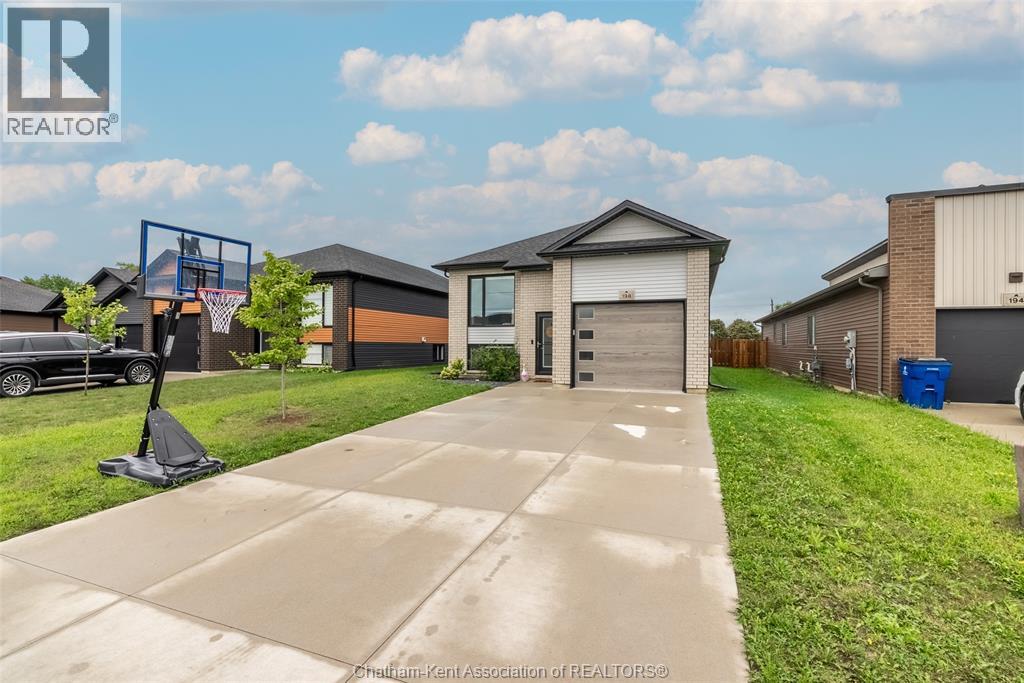 198 Moonstone CRESCENT, Chatham, Ontario