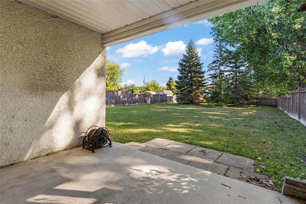 520 Mckenzie Avenue, Steinbach, Manitoba  R5G 0K7 - Photo 24 - 202622496