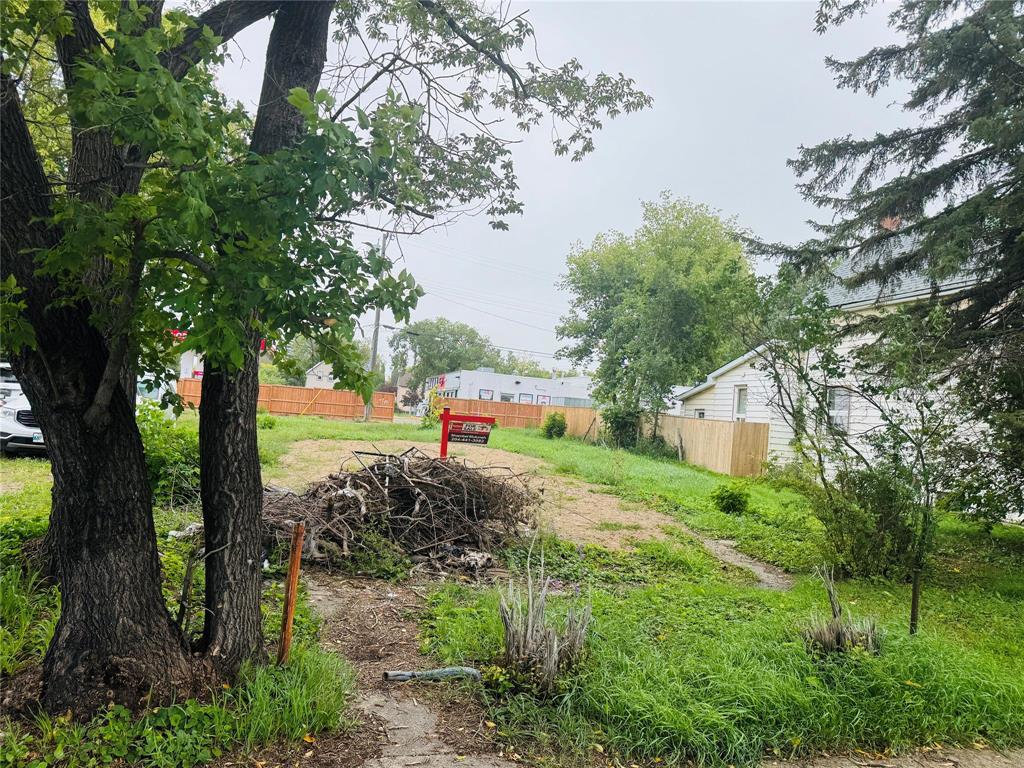111 2ND Street, Brandon, Manitoba
