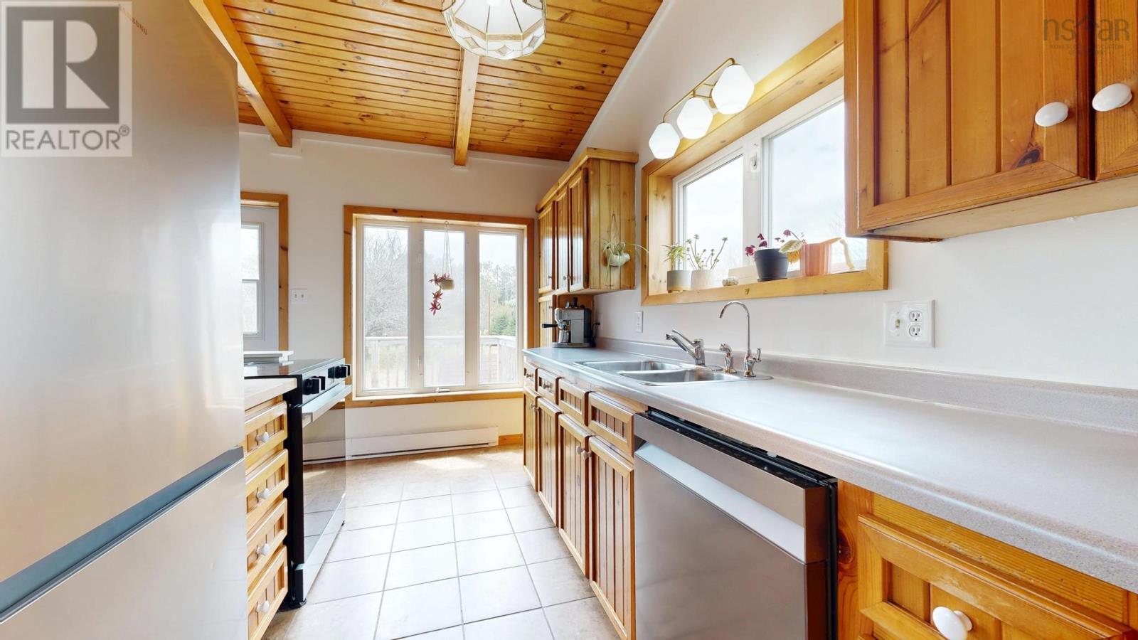 12 Whynacht Cove Road, Heckmans Island, Nova Scotia  B0J 2C0 - Photo 17 - 202622685