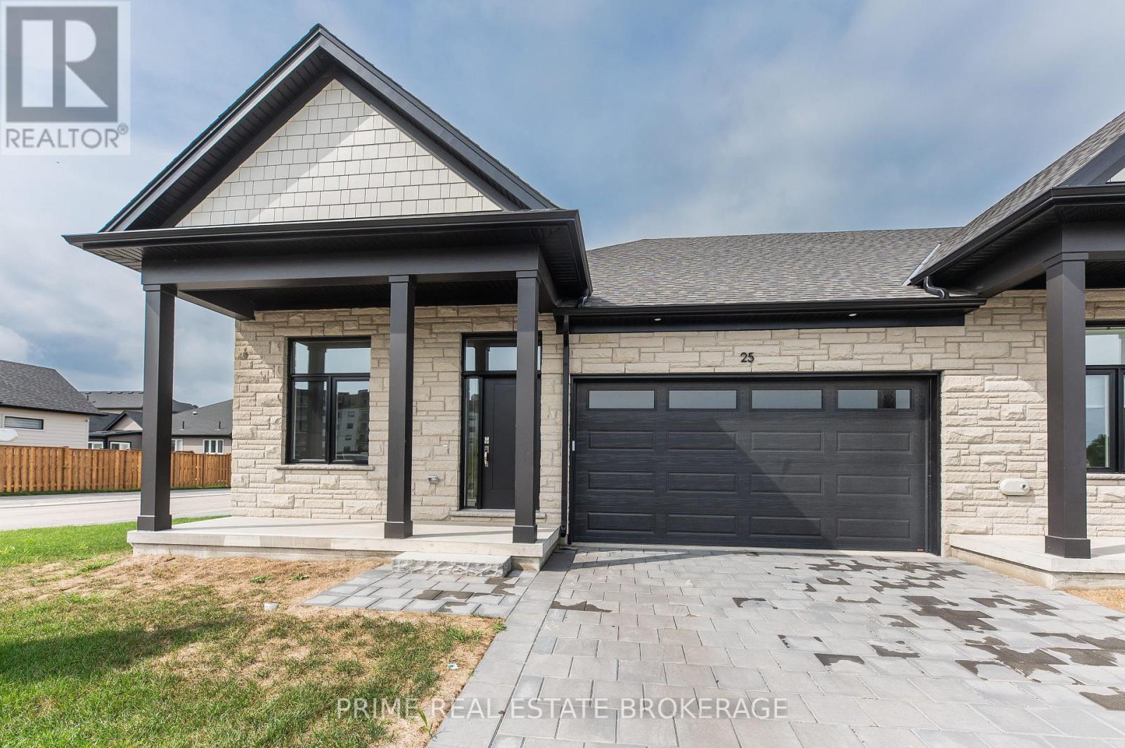 25 - 62 Compass Trail, Central Elgin, Ontario  N5L 0B4 - Photo 2 - X12881262