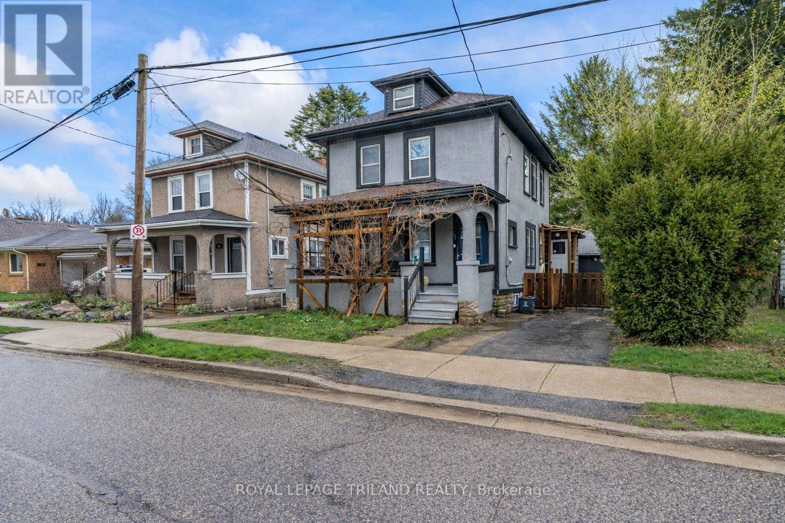 41 GUNN STREET, London North, Ontario